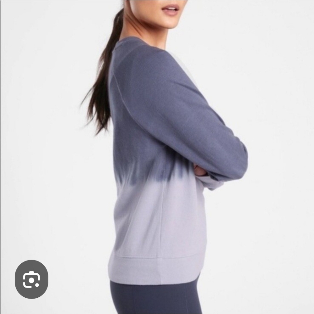 Athleta Womens Sundown Drip Dry Sweatshirt In Purple And Grey - S